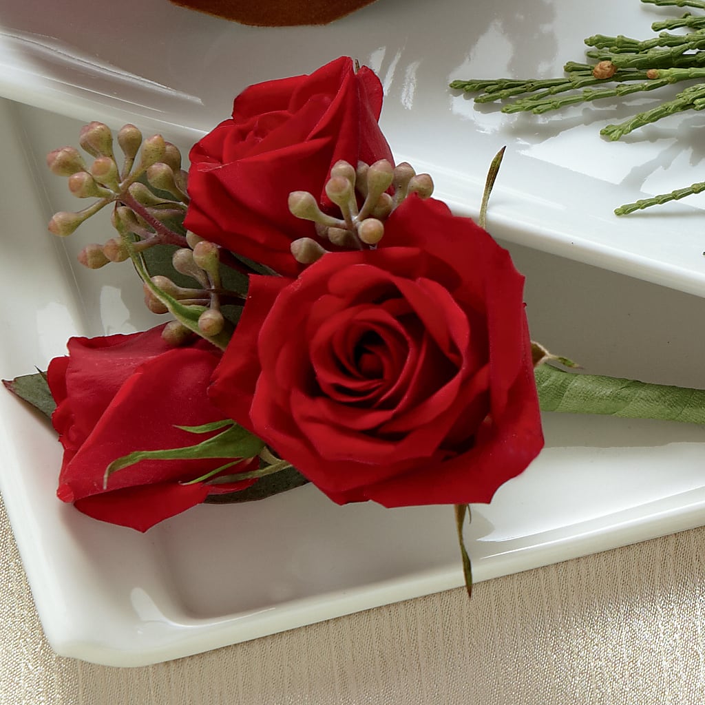 Red Spray Rose Boutonniere – Batavia Stage Coach Florist, Batavia NY