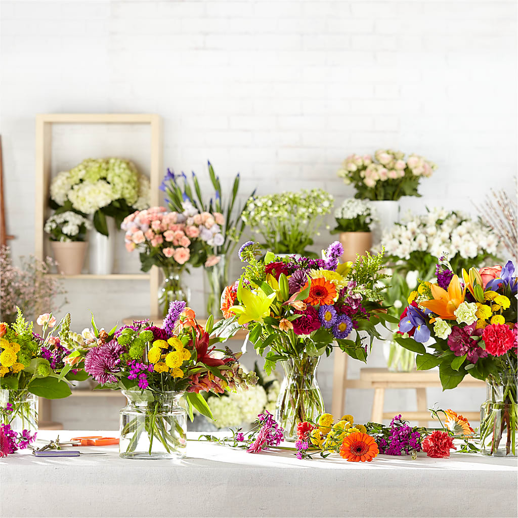 Bold & Bright – A Florist Original –  Batavia Stage Coach Florist, Batavia NY