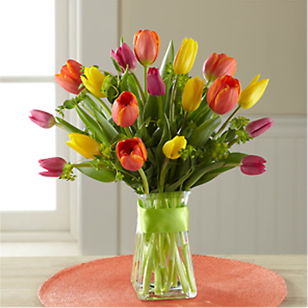 Sunlit Treasures Bouquet –  Batavia Stage Coach Florist, Batavia NY
