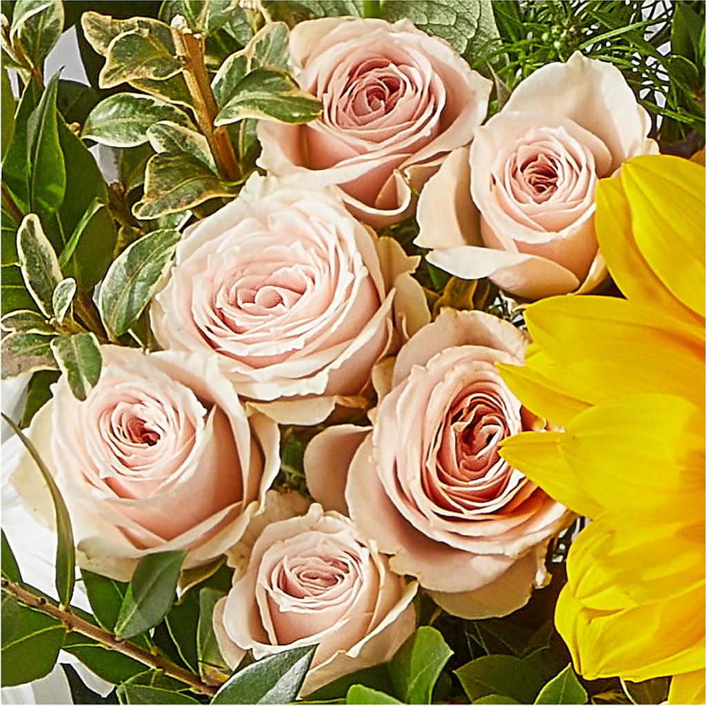 The Good Life Bouquet –  Batavia Stage Coach Florist, Batavia NY