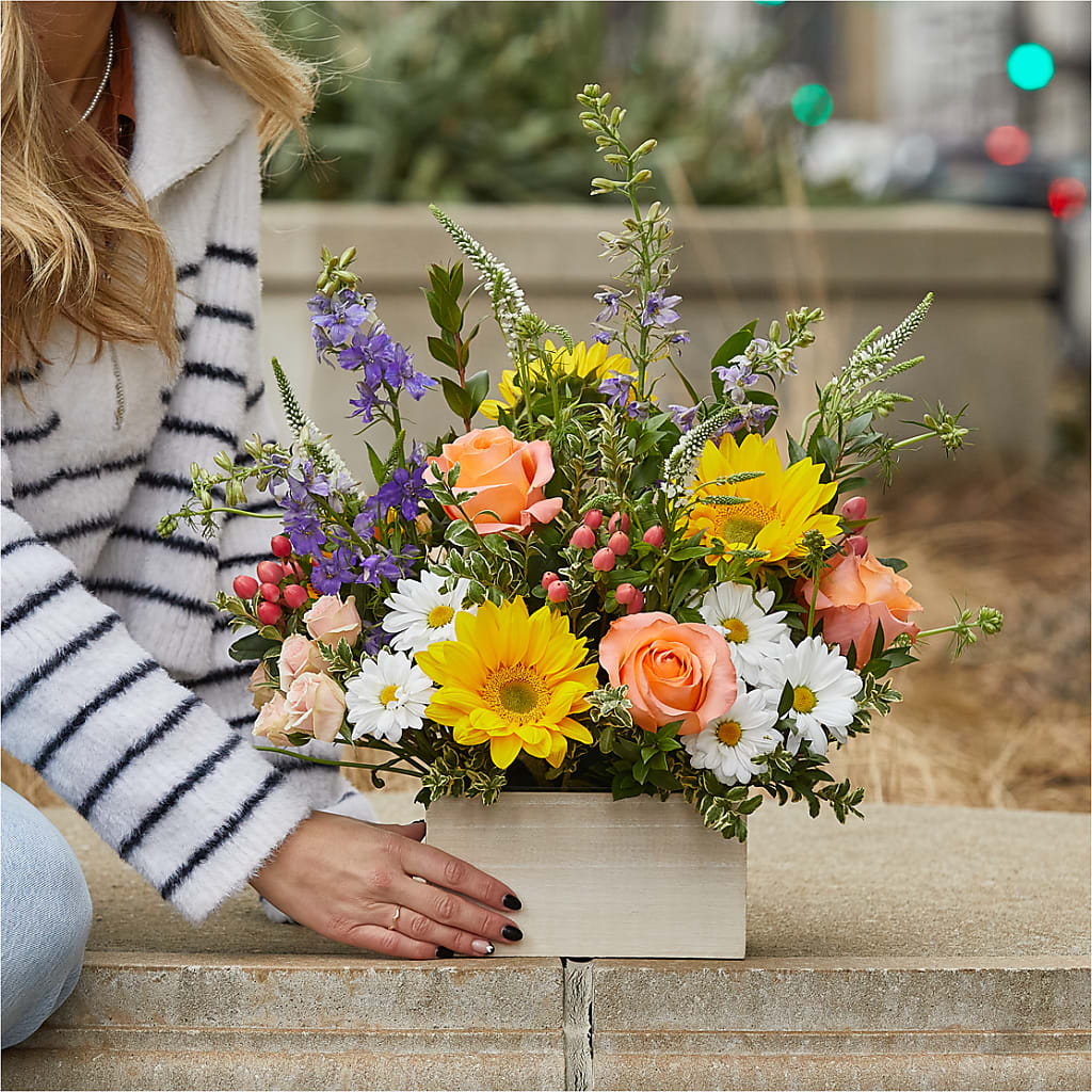 The Good Life Bouquet –  Batavia Stage Coach Florist, Batavia NY