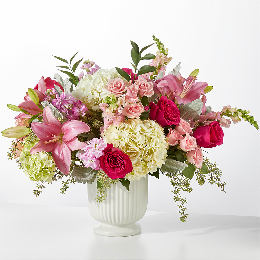Antique Shopping Bouquet –  Batavia Stage Coach Florist, Batavia NY