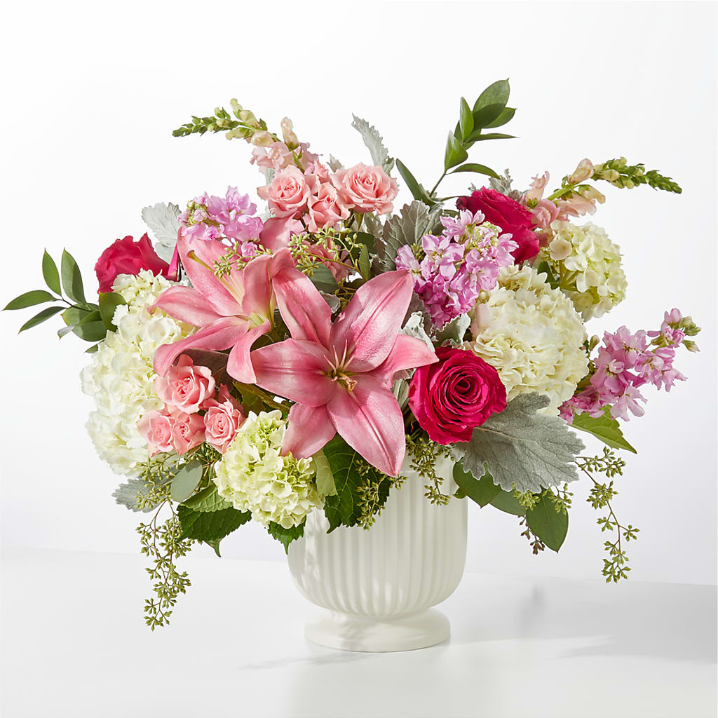 Antique Shopping Bouquet –  Batavia Stage Coach Florist, Batavia NY