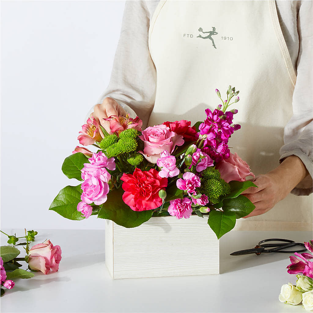 Sweetberry Box – A Florist Original –  Batavia Stage Coach Florist, Batavia NY