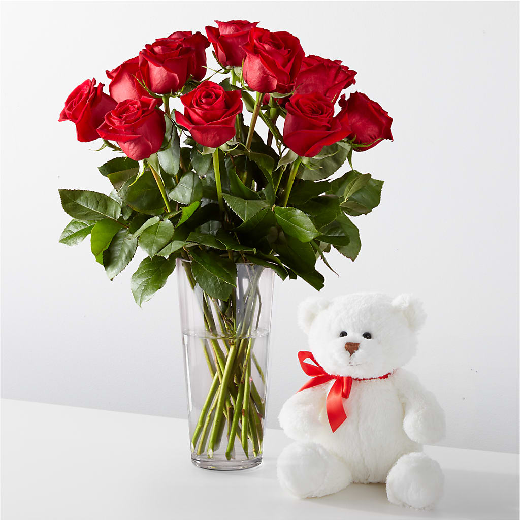 Romantic Long Stem Red Rose Bouquet Bundles –  Batavia Stage Coach Florist, Batavia NY