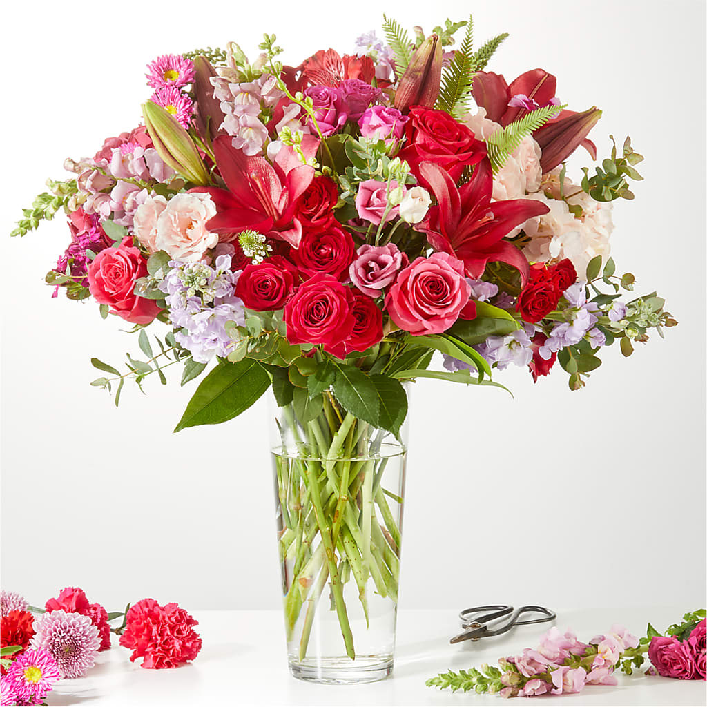 Swooning Over You - A Luxury Florist Original –  Batavia Stage Coach Florist, Batavia NY