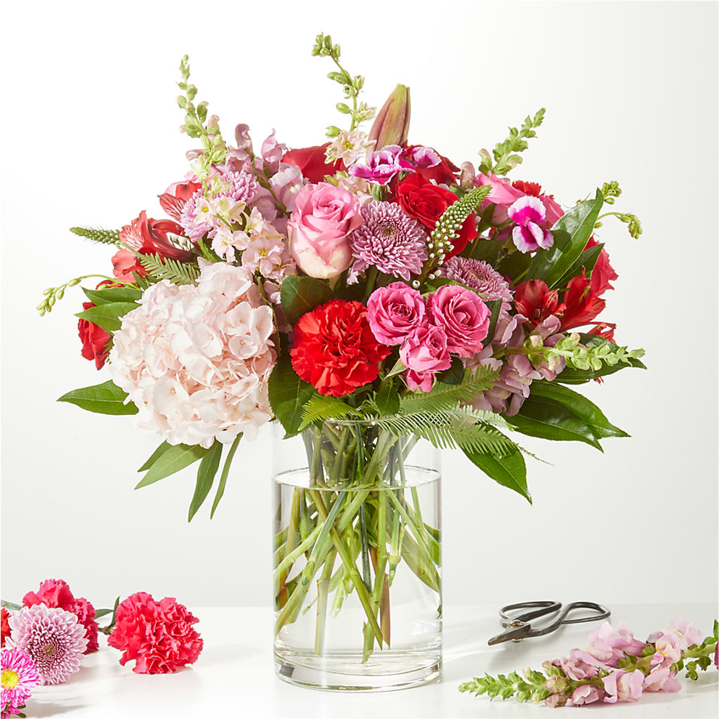 Swooning Over You - A Luxury Florist Original –  Batavia Stage Coach Florist, Batavia NY