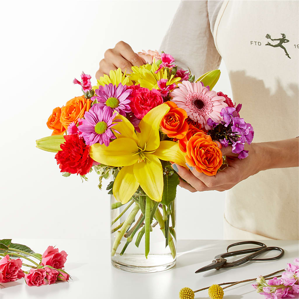 Cue the Confetti - A Florist Original –  Batavia Stage Coach Florist, Batavia NY