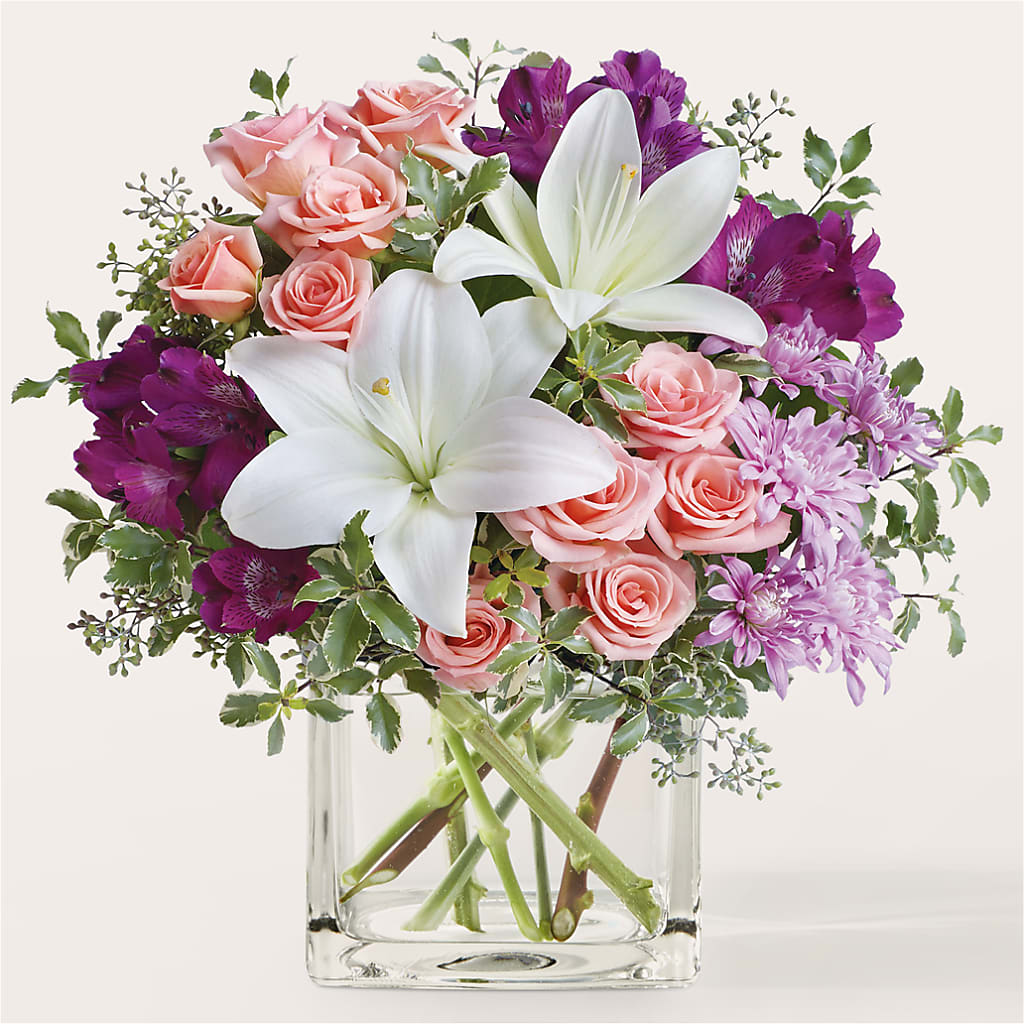 Mani Pedi Bouquet –  Batavia Stage Coach Florist, Batavia NY