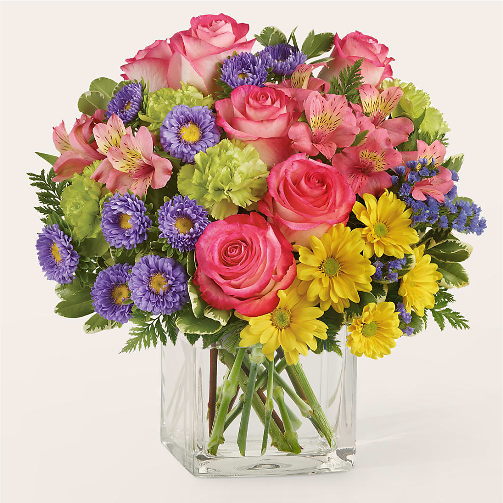 Candy Jar Bouquet –  Batavia Stage Coach Florist, Batavia NY