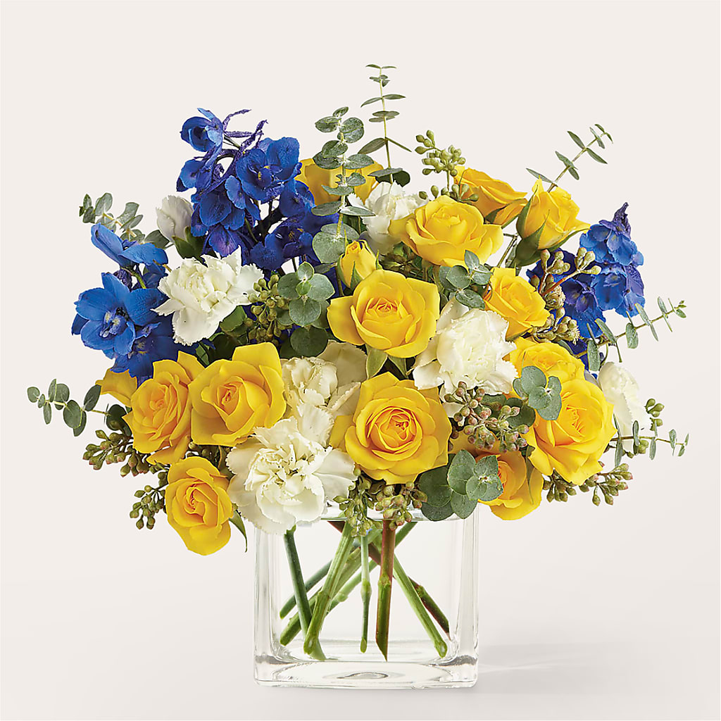 Sparkling Citrine Bouquet –  Batavia Stage Coach Florist, Batavia NY