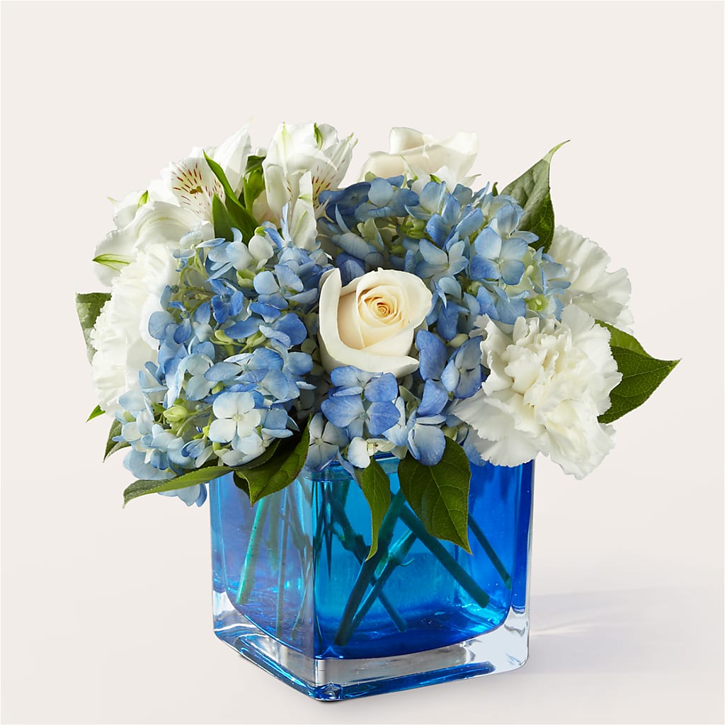 Soothing Waters Bouquet –  Batavia Stage Coach Florist, Batavia NY