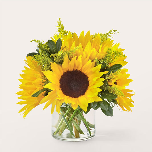 Beaming Sunflower Bouquet –  Batavia Stage Coach Florist, Batavia NY