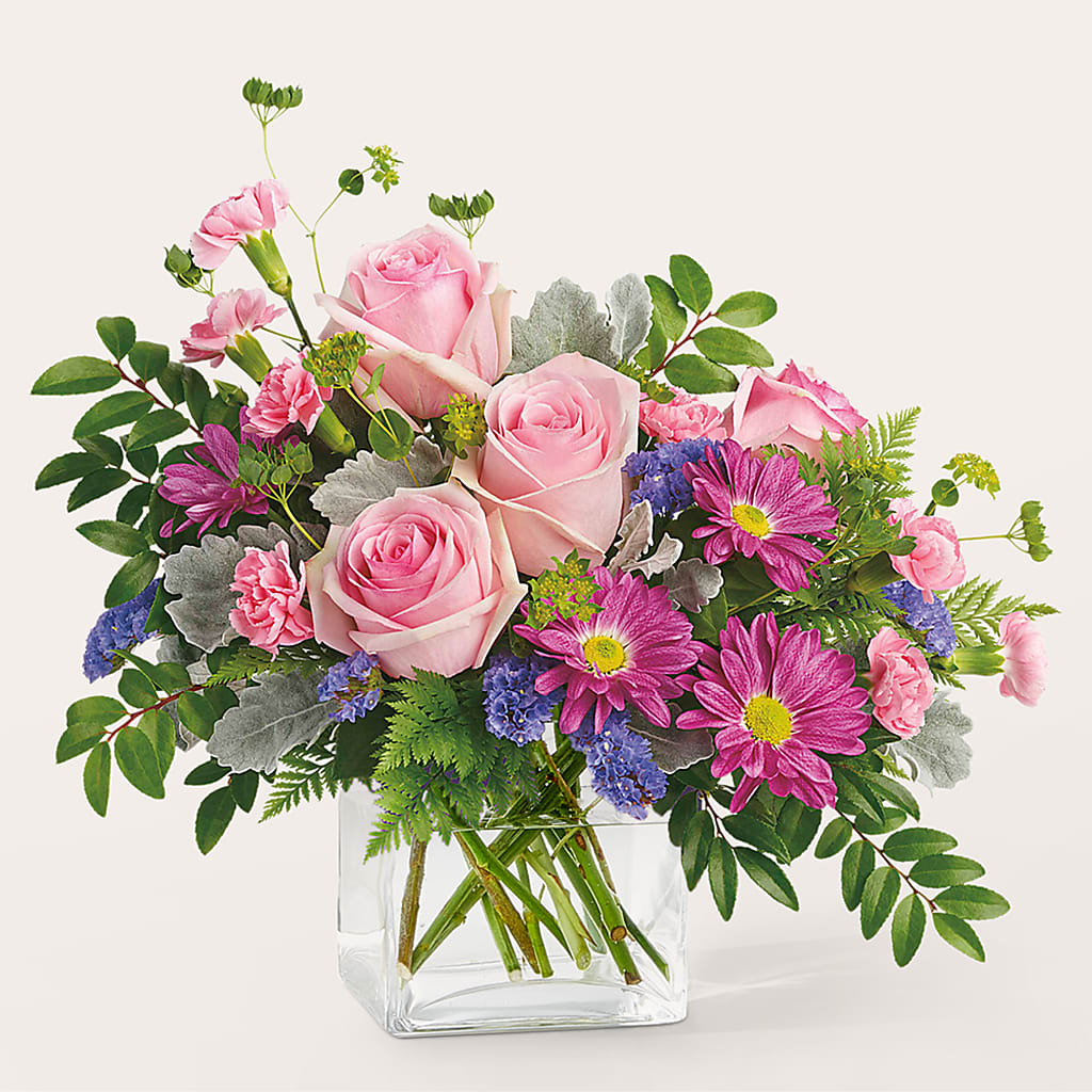 Starlet Bouquet –  Batavia Stage Coach Florist, Batavia NY