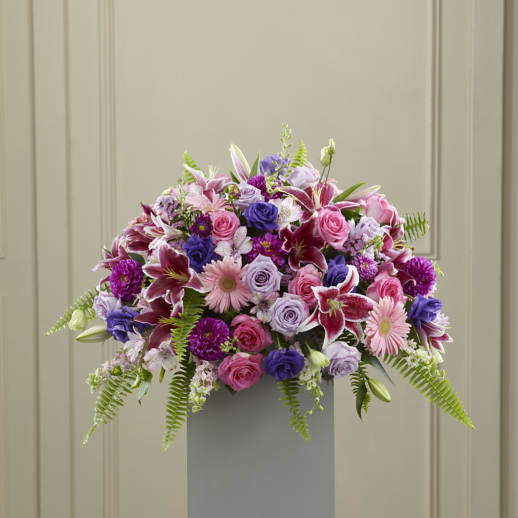 Fare Thee Well Pedestal –  Batavia Stage Coach Florist, Batavia NY