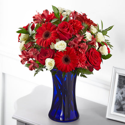 Hearts Embrace Bouquet –  Batavia Stage Coach Florist, Batavia NY