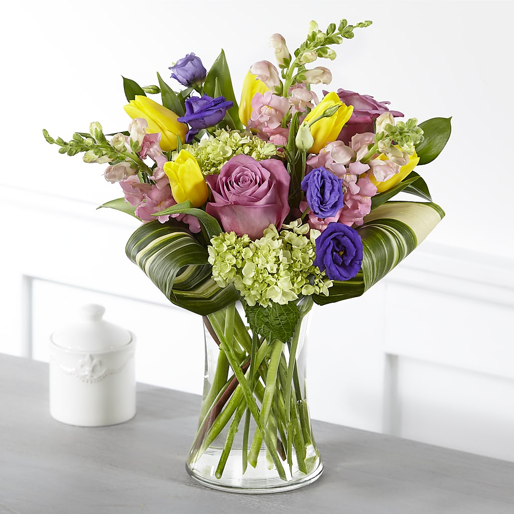 Wondrous Memories Bouquet –  Batavia Stage Coach Florist, Batavia NY