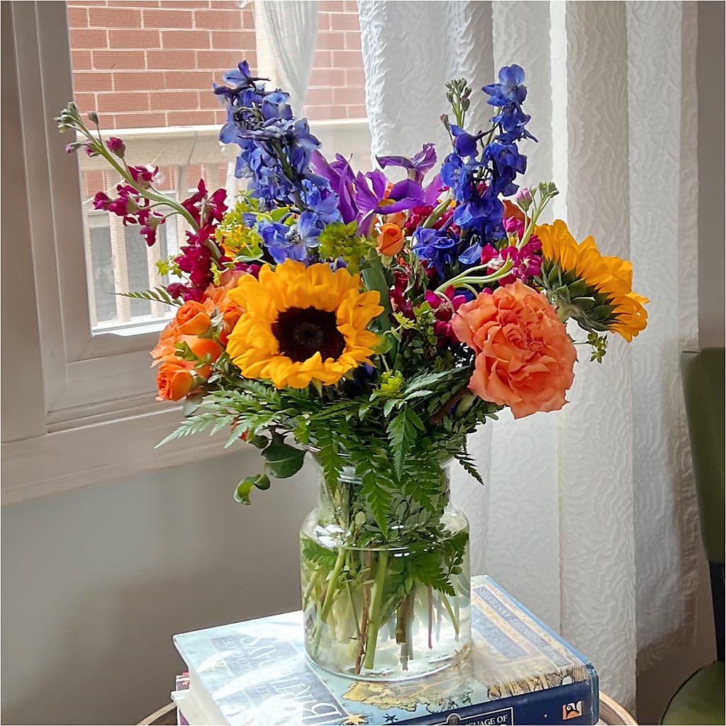 Rays of Life Bouquet –  Batavia Stage Coach Florist, Batavia NY
