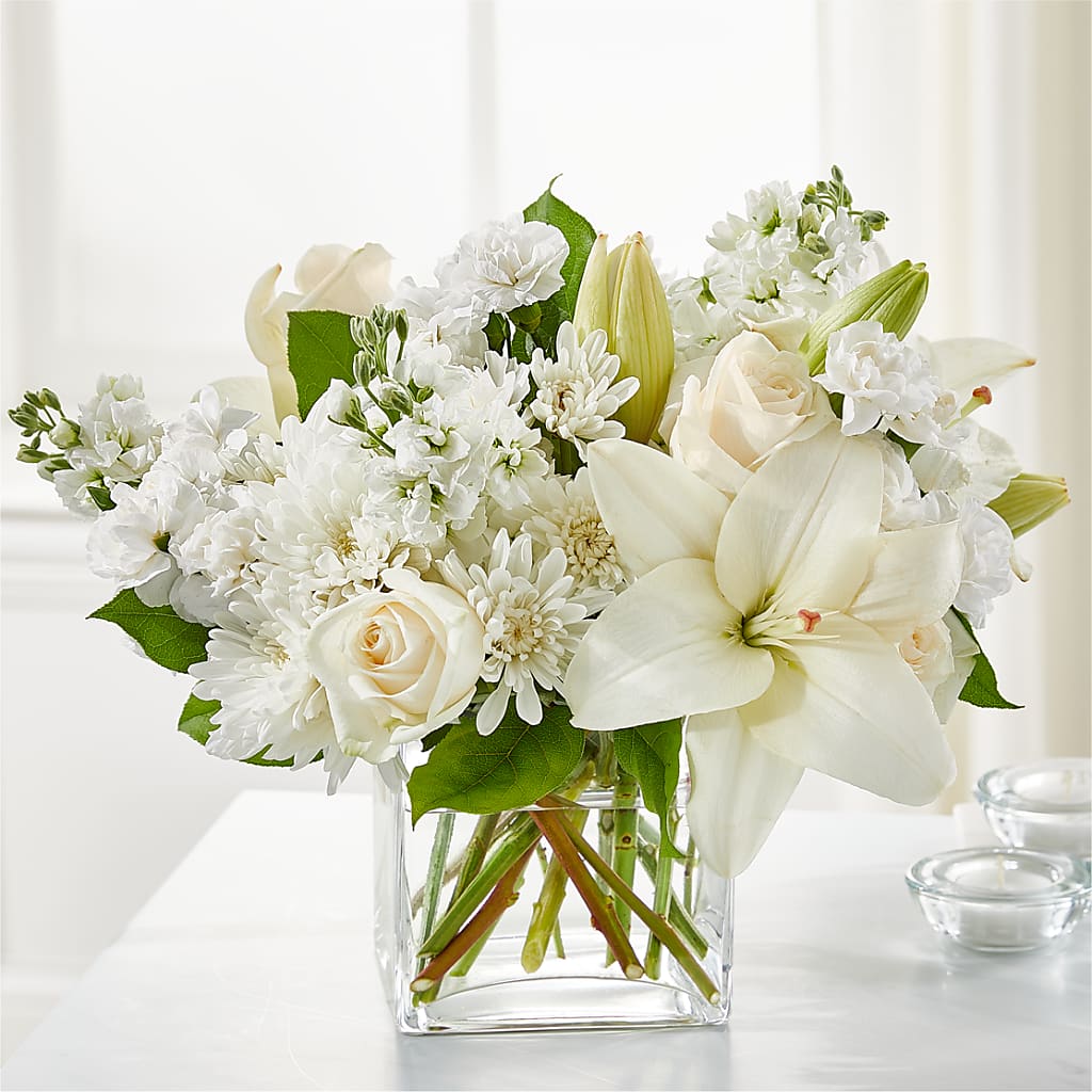 Gentle Breeze Bouquet –  Batavia Stage Coach Florist, Batavia NY