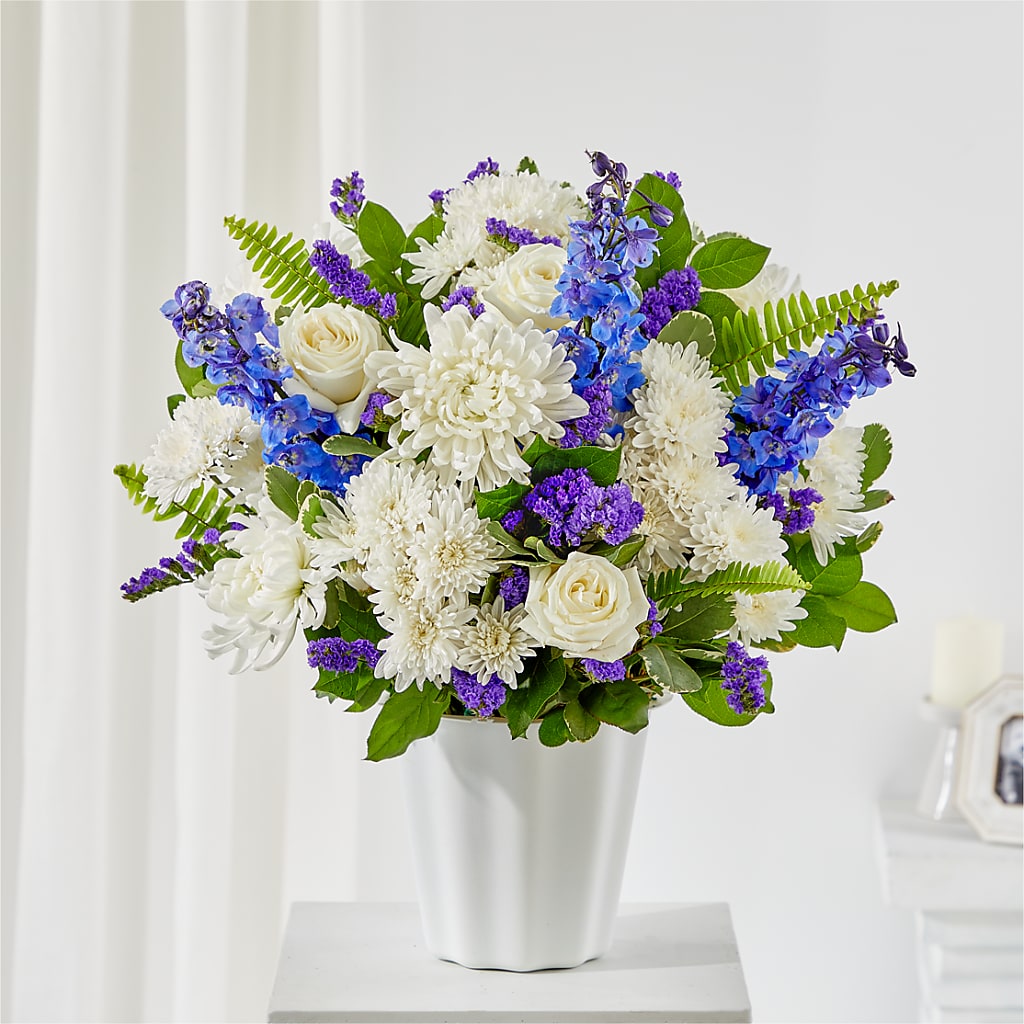 Hold Dear Tabletop Basket –  Batavia Stage Coach Florist, Batavia NY