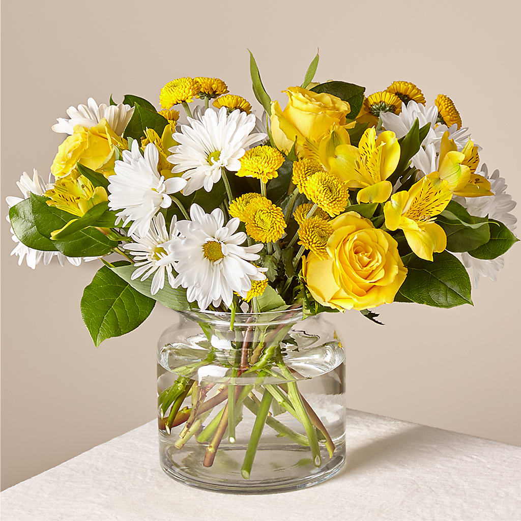 Sunny Sentiments Bouquet –  Batavia Stage Coach Florist, Batavia NY