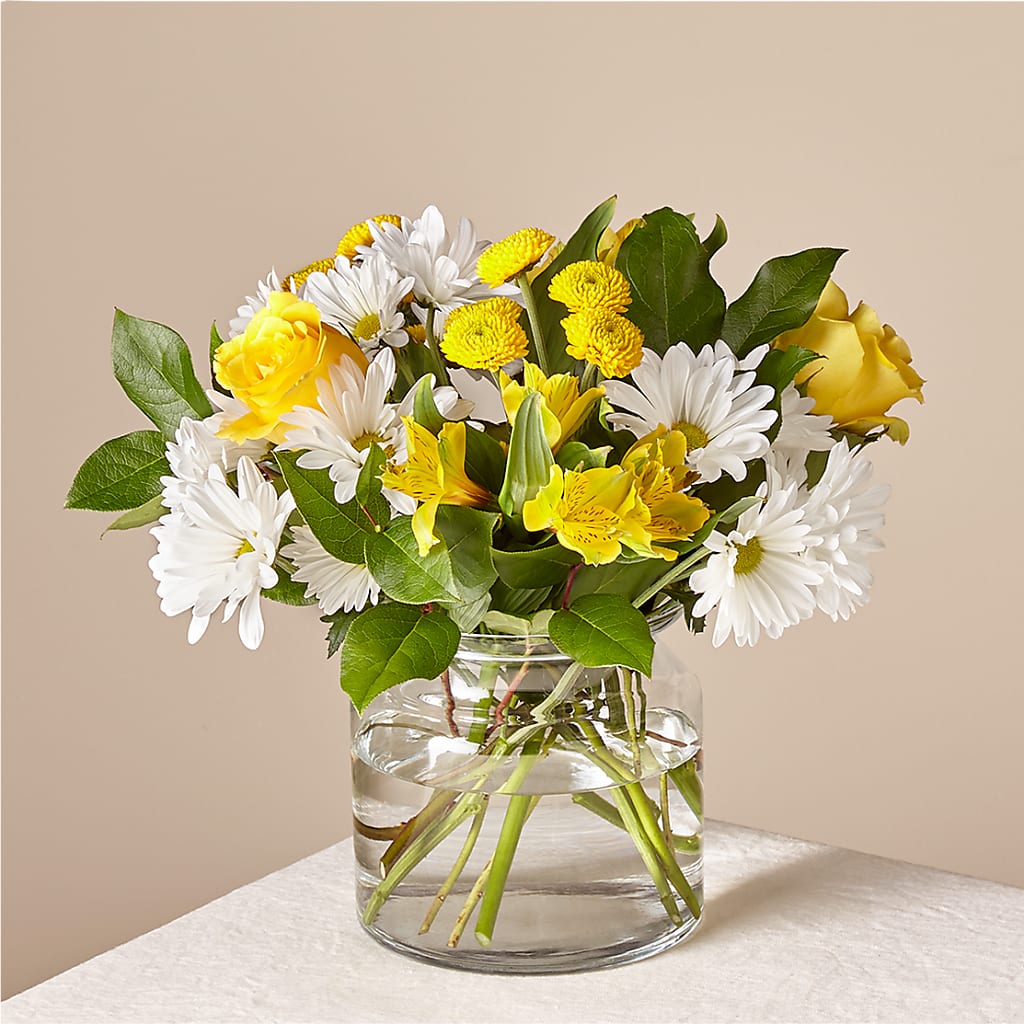 Sunny Sentiments Bouquet –  Batavia Stage Coach Florist, Batavia NY