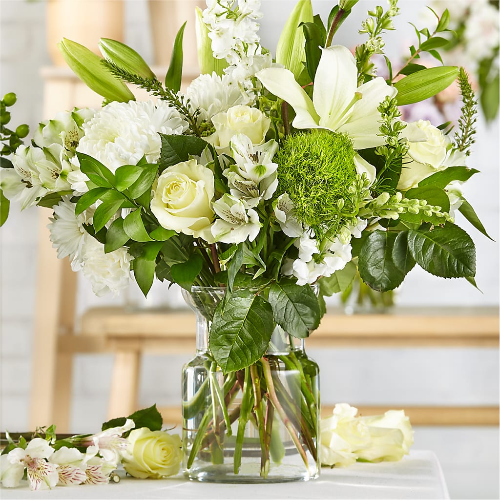 Classic Ivory – A Florist Original –  Batavia Stage Coach Florist, Batavia NY