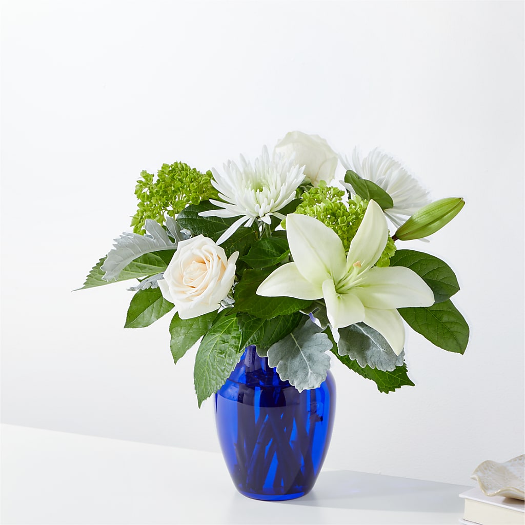 Snowy Dreams Bouquet –  Batavia Stage Coach Florist, Batavia NY