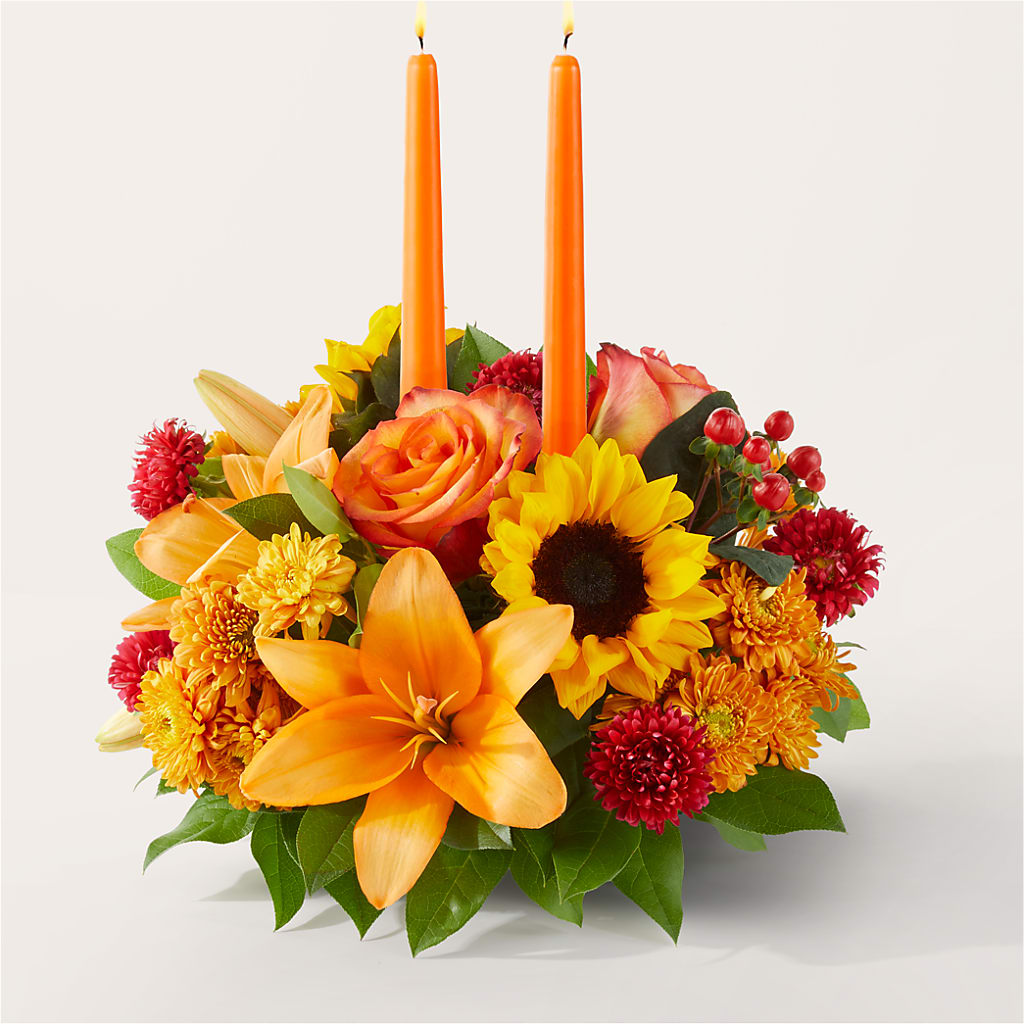 Grateful Centerpiece –  Batavia Stage Coach Florist, Batavia NY