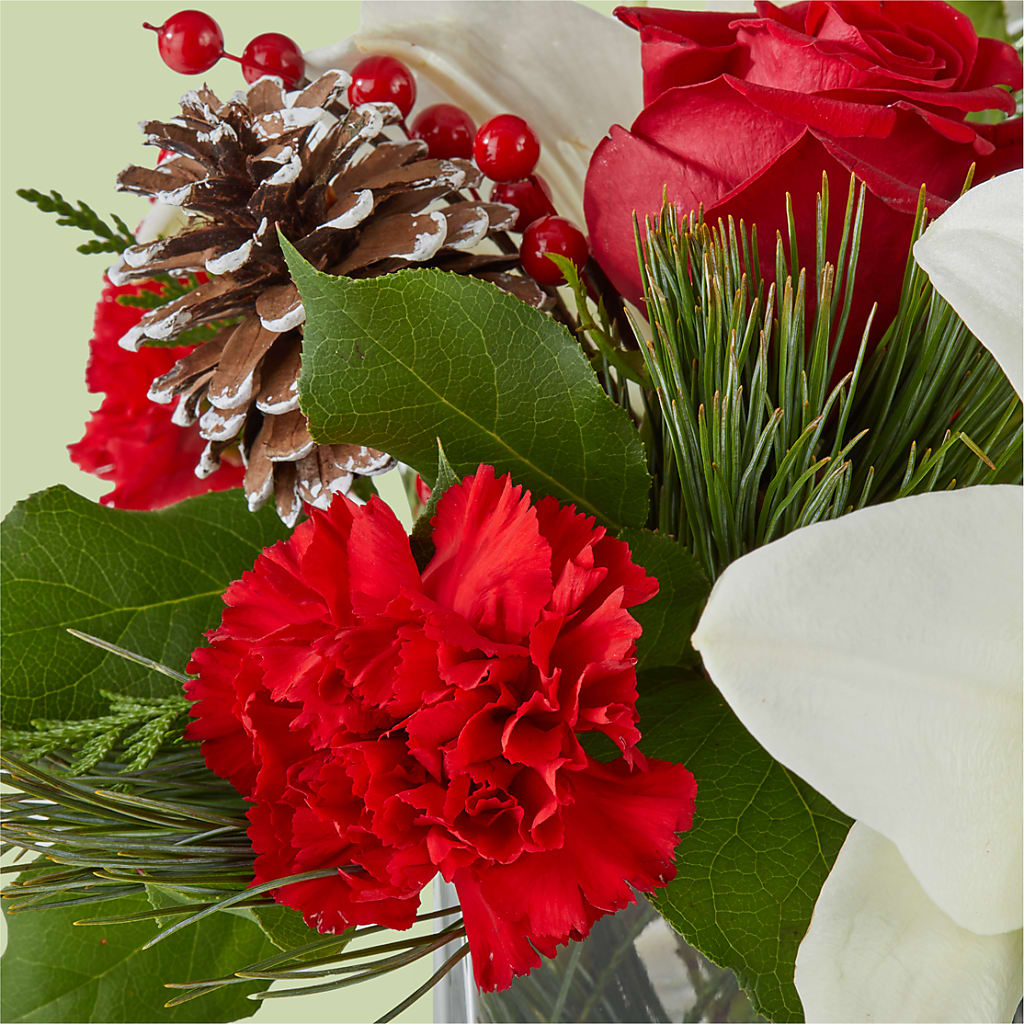 Glistening Icicles Bouquet –  Batavia Stage Coach Florist, Batavia NY
