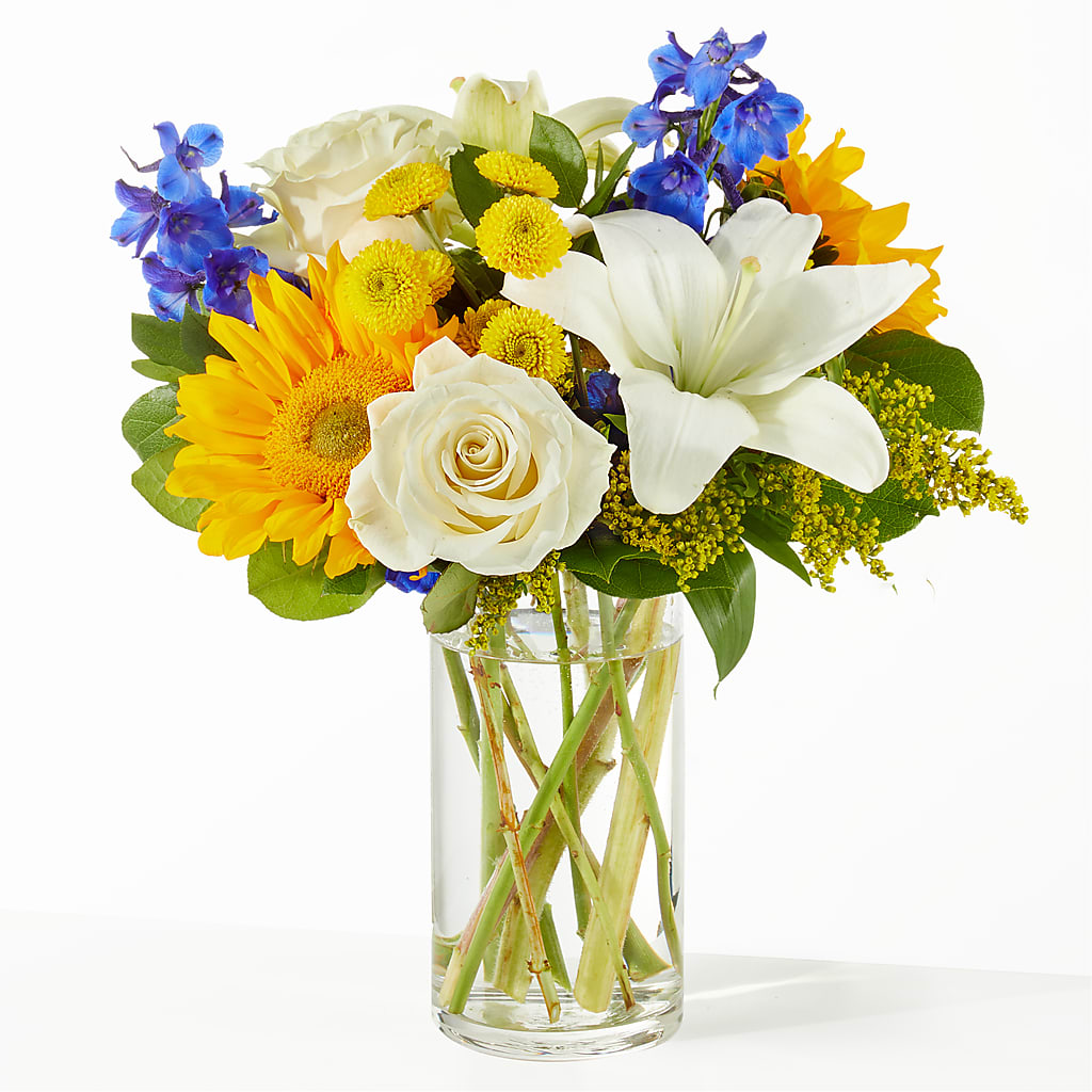 Stargazing Bouquet –  Batavia Stage Coach Florist, Batavia NY