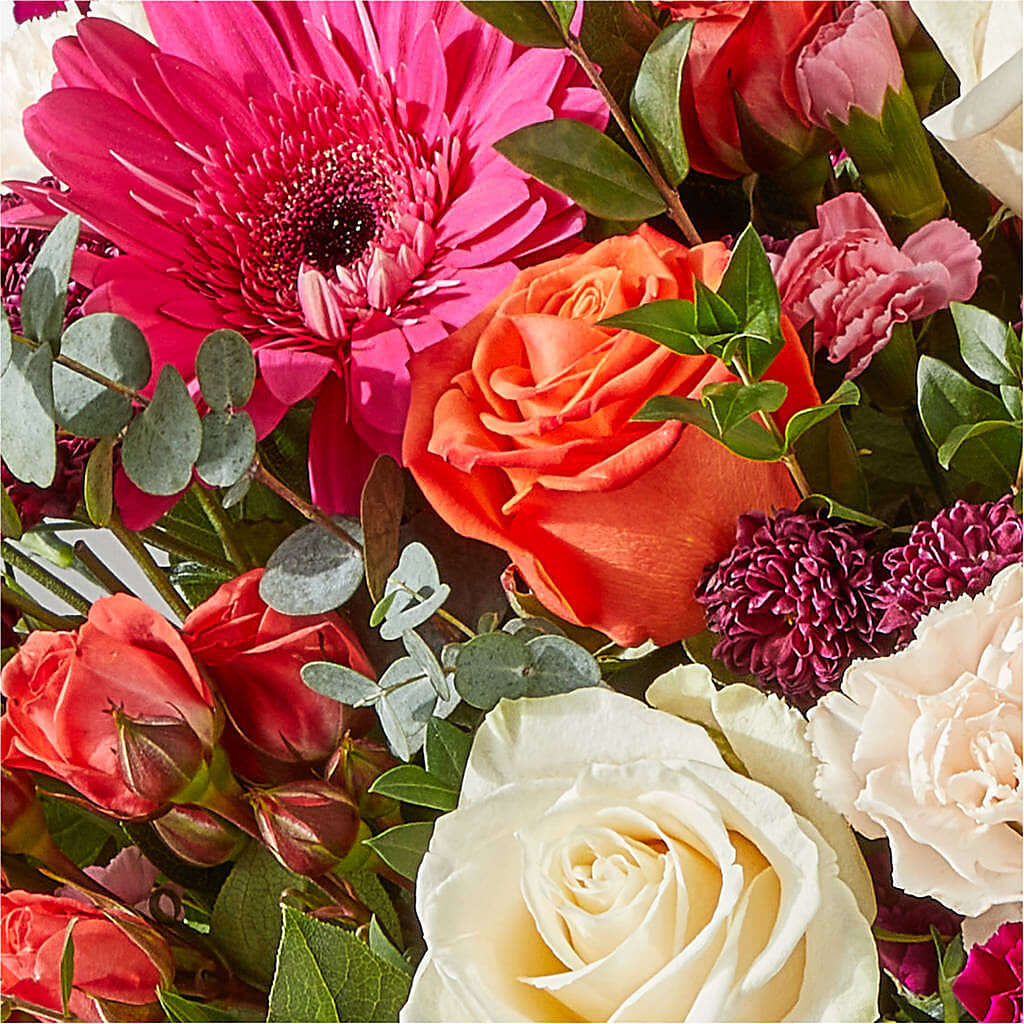 Smell the Roses Bouquet –  Batavia Stage Coach Florist, Batavia NY