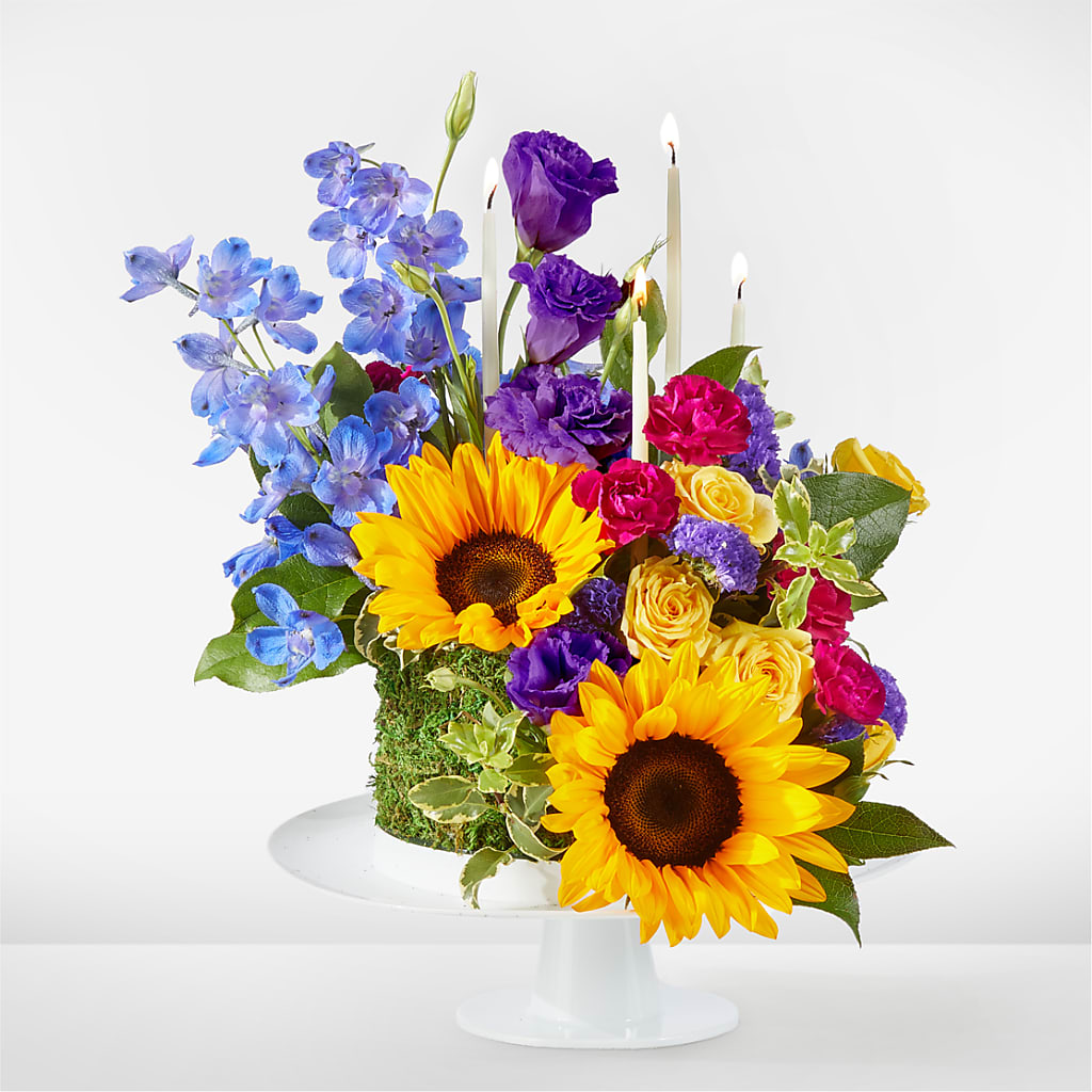 Star of the Day Floral Cake –  Batavia Stage Coach Florist, Batavia NY