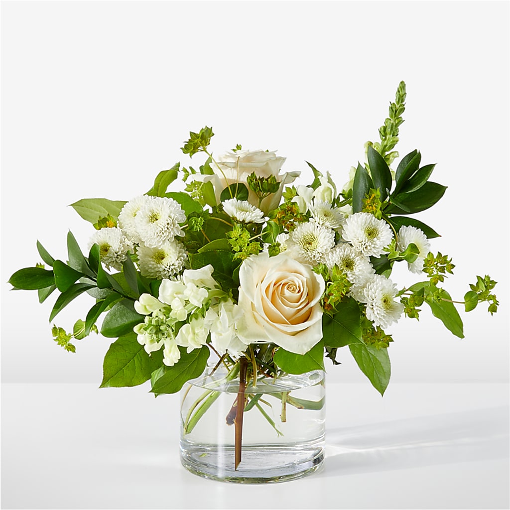 Hint of Vanilla Bouquet –  Batavia Stage Coach Florist, Batavia NY