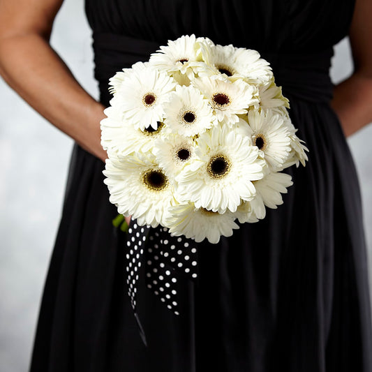 Daisy Delight Bouquet –  Batavia Stage Coach Florist, Batavia NY