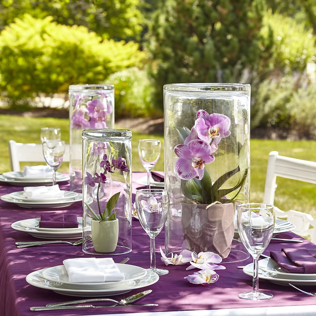 Dramatic Garden Centerpiece –  Batavia Stage Coach Florist, Batavia NY