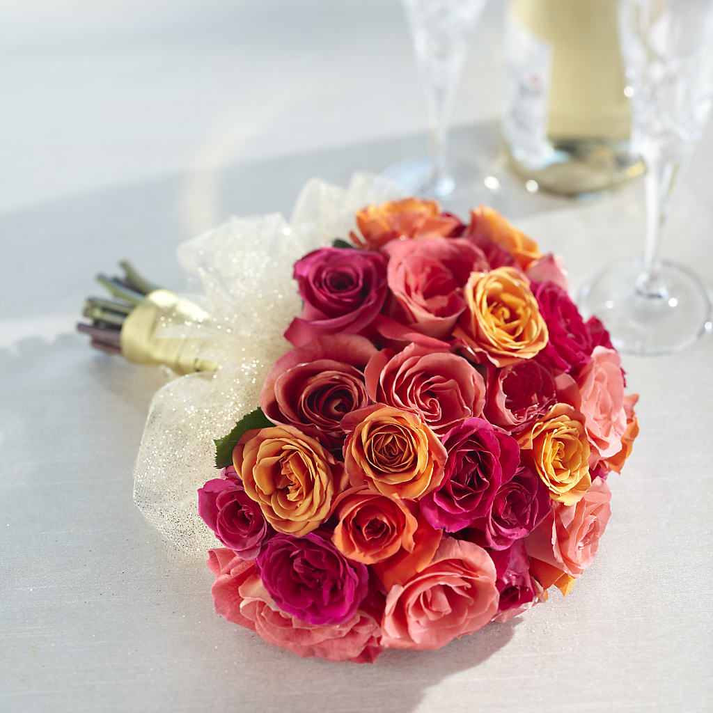 Sweet Roses Bouquet –  Batavia Stage Coach Florist, Batavia NY