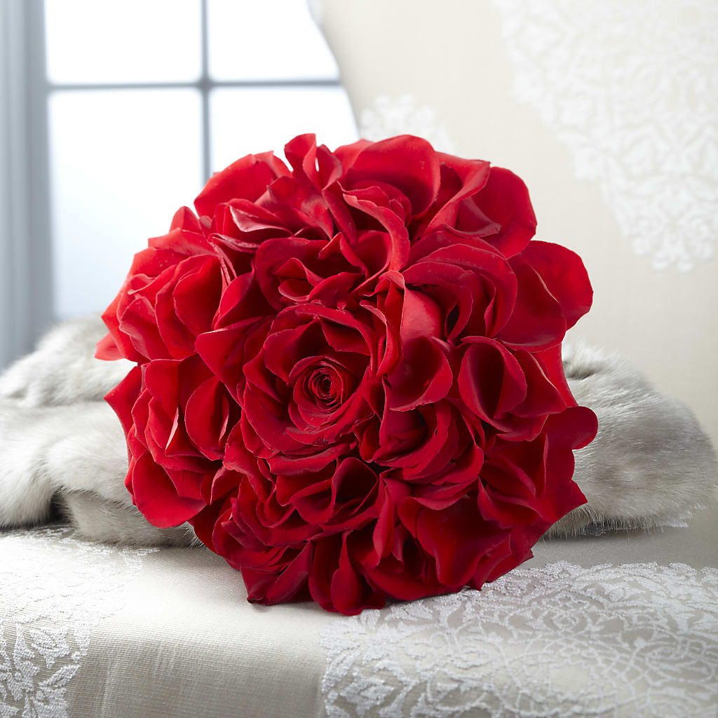 Composite Rose Bouquet –  Batavia Stage Coach Florist, Batavia NY